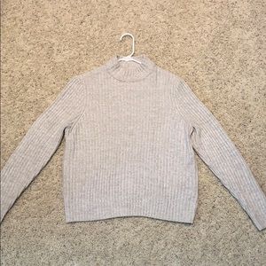 Light grey turtle neck sweater